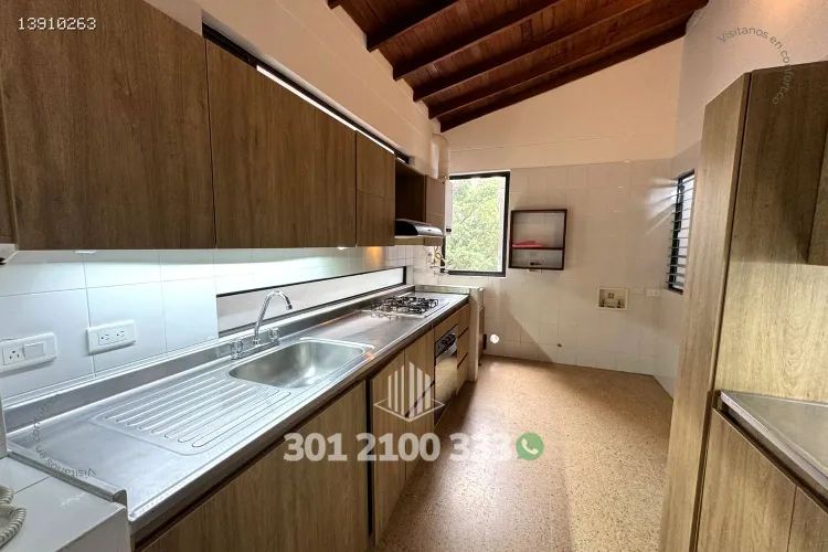 Apartamento de 3 alcobas en arriendo en Conquistadores, Medellín, 175 m² · foto 8 de 24