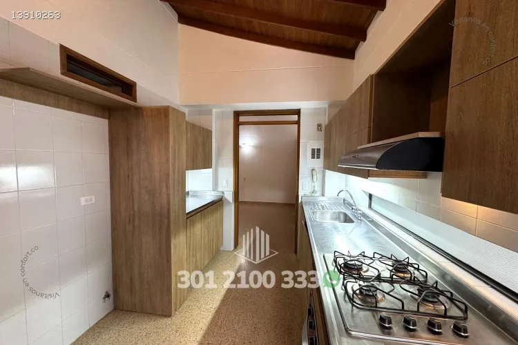 Apartamento de 3 alcobas en arriendo en Conquistadores, Medellín, 175 m² · foto 10 de 24