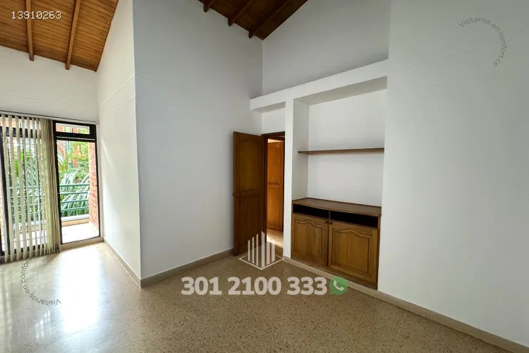 Apartamento de 3 alcobas en arriendo en Conquistadores, Medellín, 175 m² · foto 14 de 24