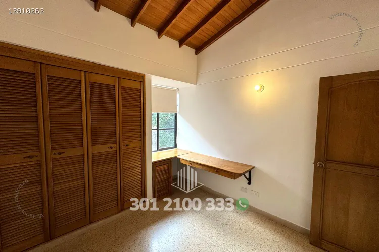 Apartamento de 3 alcobas en arriendo en Conquistadores, Medellín, 175 m² · foto 20 de 24