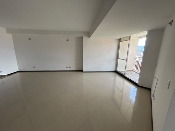 Apartamento de 3 alcobas en arriendo en Las Lomitas, Sabaneta, 95 m² · foto 7 de 21