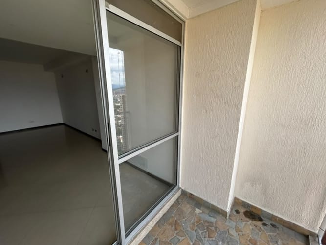 Apartamento de 3 alcobas en arriendo en Las Lomitas, Sabaneta, 95 m² · foto 12 de 21