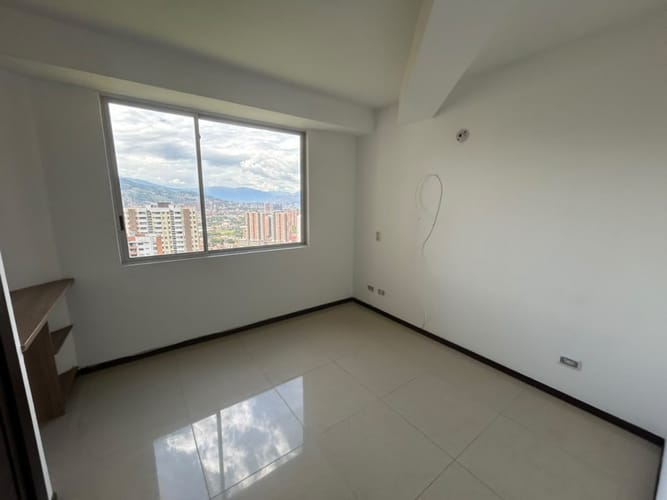 Apartamento de 3 alcobas en arriendo en Las Lomitas, Sabaneta, 95 m² · foto 14 de 21
