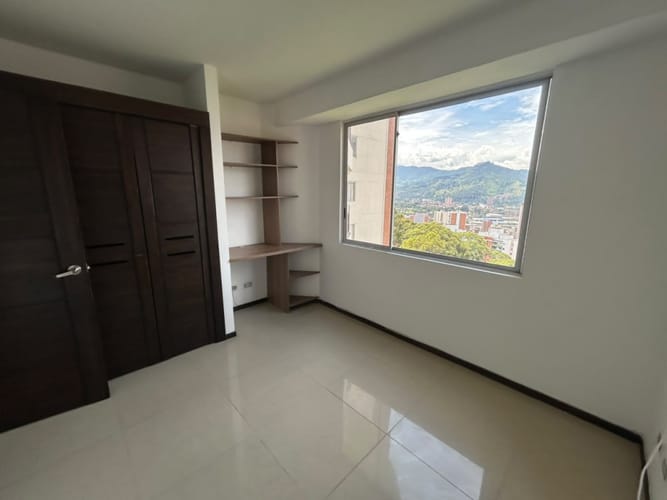 Apartamento de 3 alcobas en arriendo en Las Lomitas, Sabaneta, 95 m² · foto 15 de 21