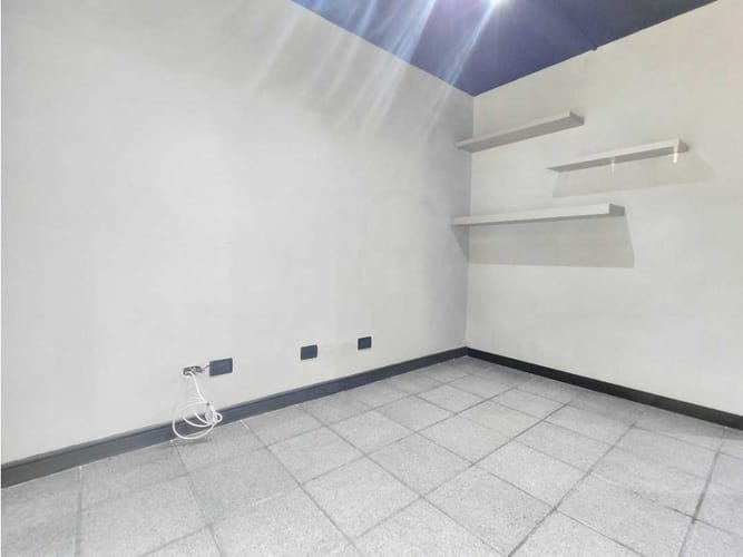 Oficina en arriendo en Santa Maria De Los Angeles, Envigado, 52 m² · foto 13 de 15