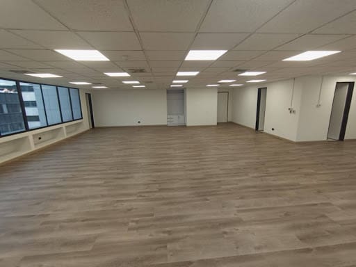 Oficina en arriendo en Milla De Oro, Medellín, 127 m² · foto 5 de 11