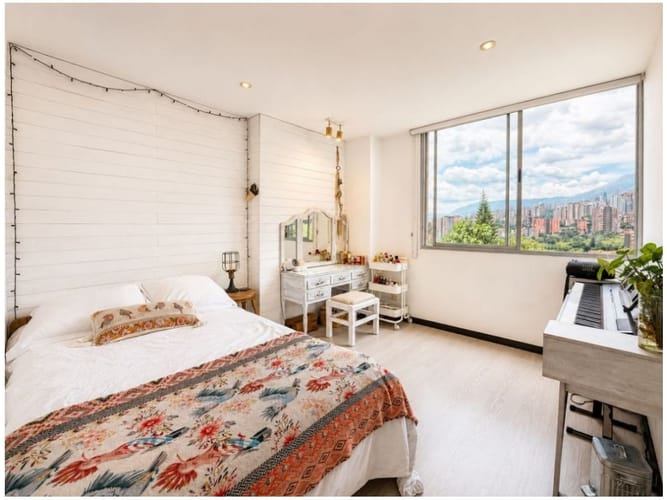 Apartamento de 2 alcobas en venta en Loma De Las Brujas, Envigado, 150 m² · foto 18 de 21