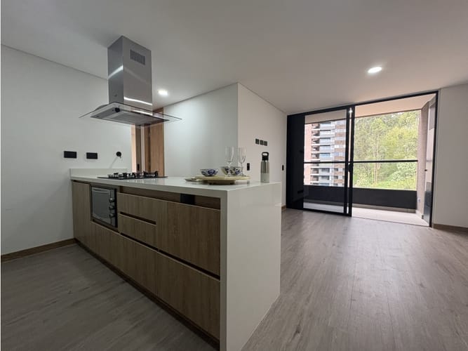 Apartamento de 2 alcobas en arriendo en Las Palmas, Medellín, 62 m² · foto 10 de 11