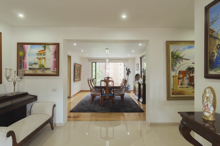 Apartamento de 3 alcobas en venta en Montearroyo, Bogotá, 250 m² · foto 3 de 24