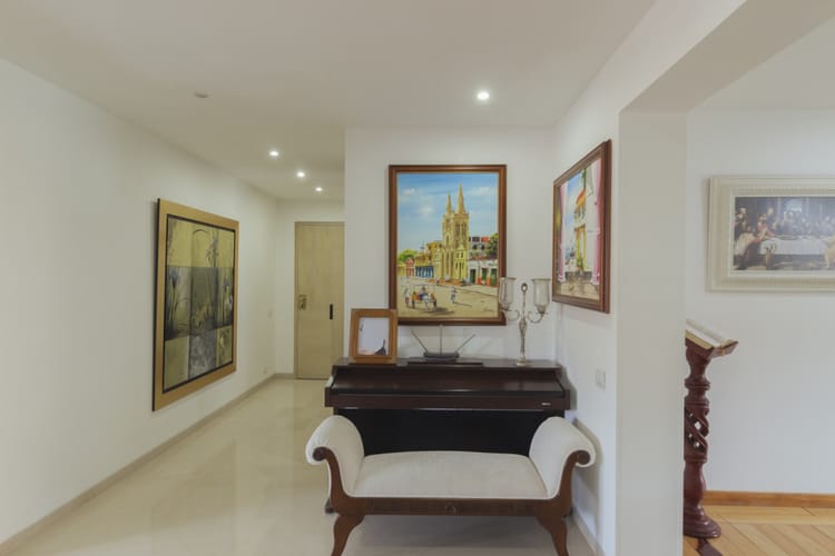 Apartamento de 3 alcobas en venta en Montearroyo, Bogotá, 250 m² · foto 9 de 24