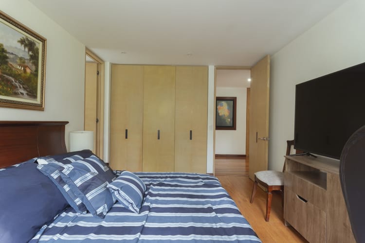 Apartamento de 3 alcobas en venta en Montearroyo, Bogotá, 250 m² · foto 15 de 24