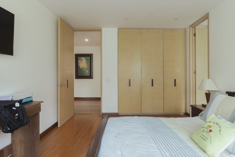 Apartamento de 3 alcobas en venta en Montearroyo, Bogotá, 250 m² · foto 18 de 24