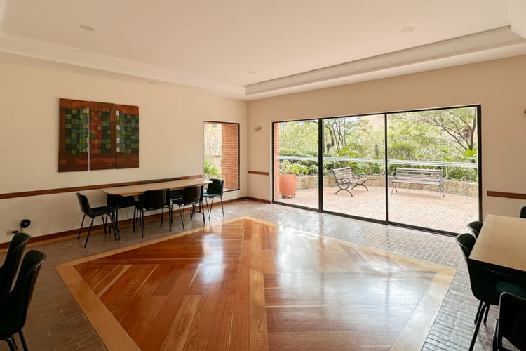 Apartamento de 3 alcobas en venta en Montearroyo, Bogotá, 250 m² · foto 22 de 24