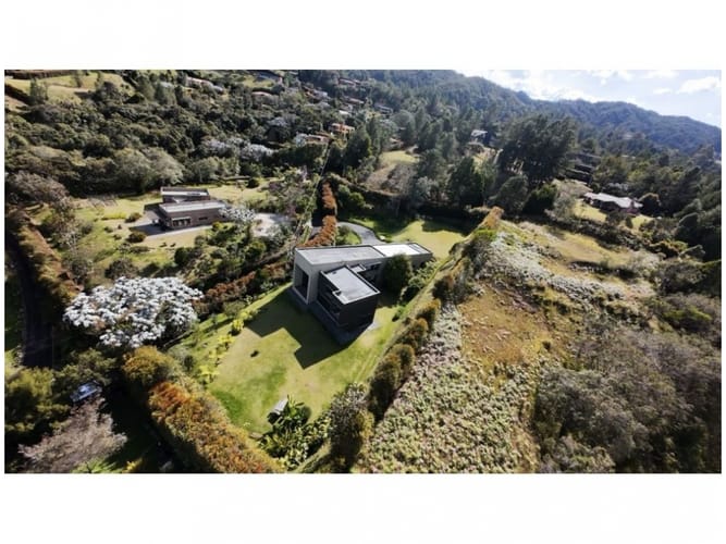 Casa de 4 alcobas en venta en Loma Del Escobero, El Retiro · foto 3 de 24
