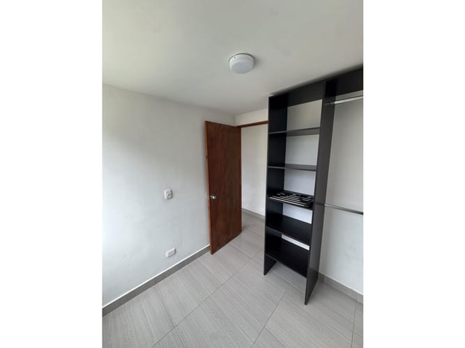 Apartamento de 2 alcobas en venta en Cimarronas, Rionegro, 49 m² · foto 6 de 10