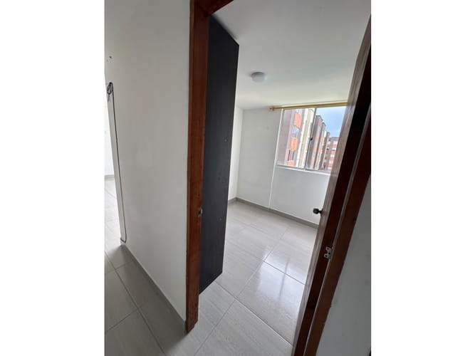 Apartamento de 2 alcobas en venta en Cimarronas, Rionegro, 49 m² · foto 7 de 10