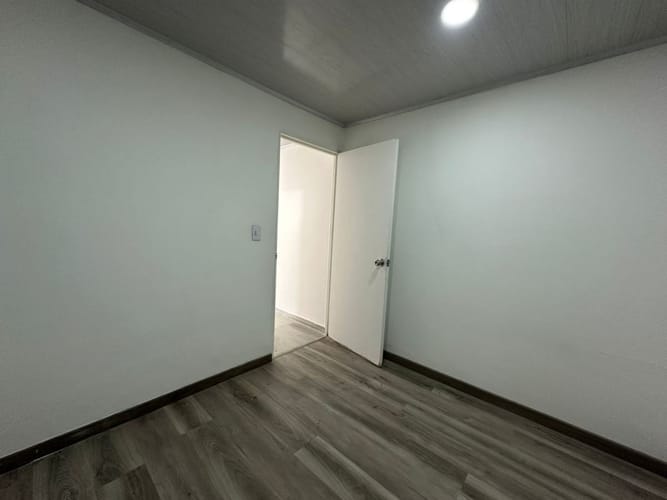 Casa de 2 alcobas en venta en Costa Azul, Bogotá, 48 m² · foto 16 de 23