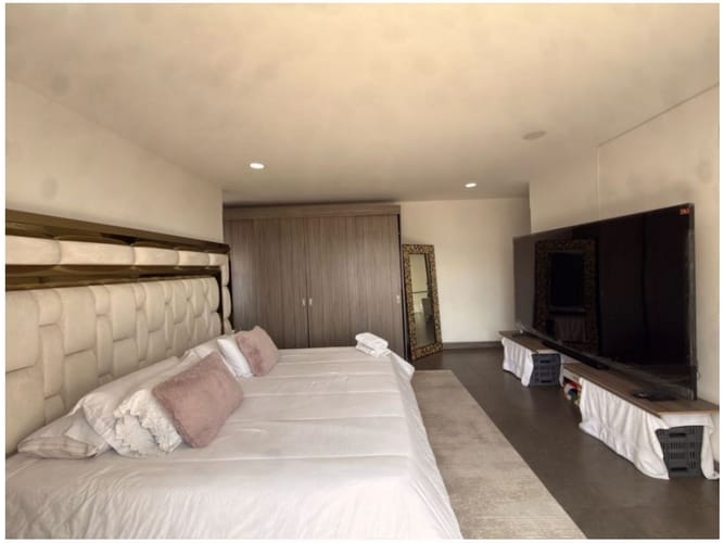 Apartamento de 3 alcobas en venta en La Abadia, Envigado, 250 m² · foto 8 de 19