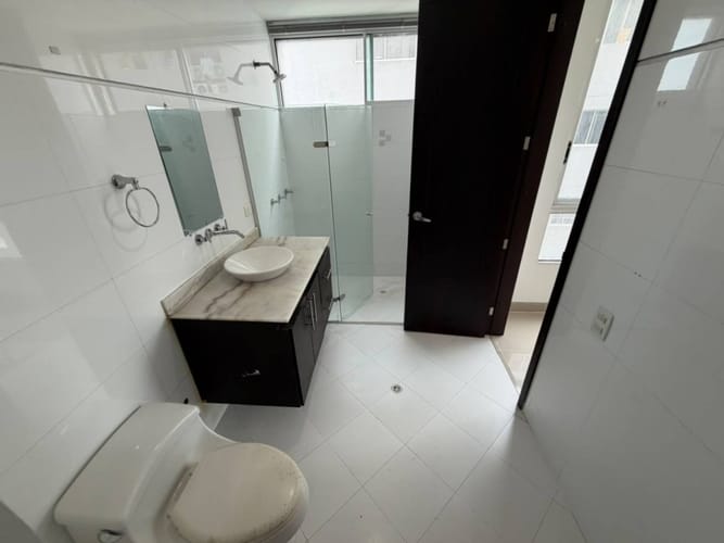 Apartamento de 3 alcobas en venta en Altos De Riomar, Barranquilla, 185 m² · foto 11 de 16
