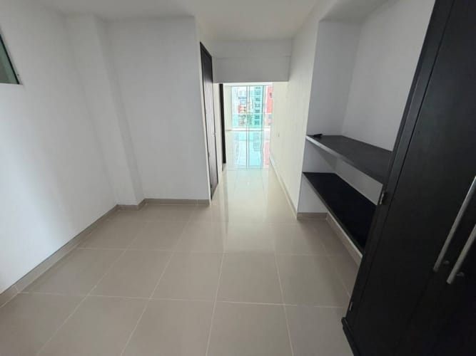Apartamento de 3 alcobas en venta en Altos De Riomar, Barranquilla, 185 m² · foto 13 de 16