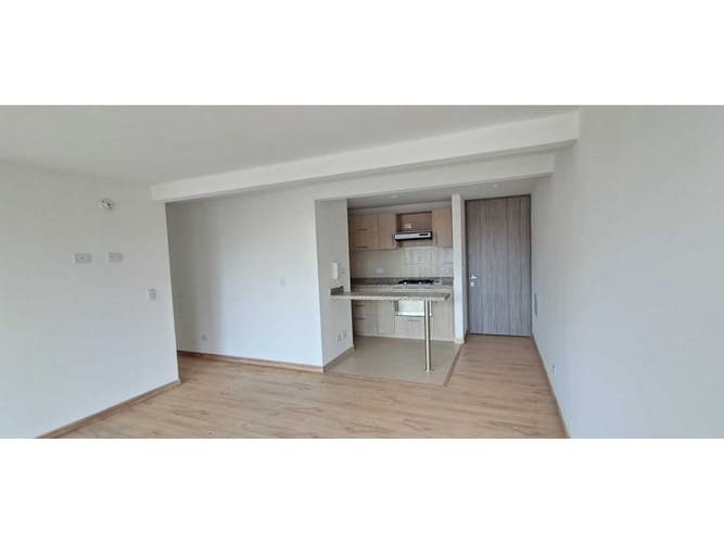 Apartamento de 3 alcobas en arriendo en Las Villas, Zipaquirá, 74 m² · foto 2 de 23