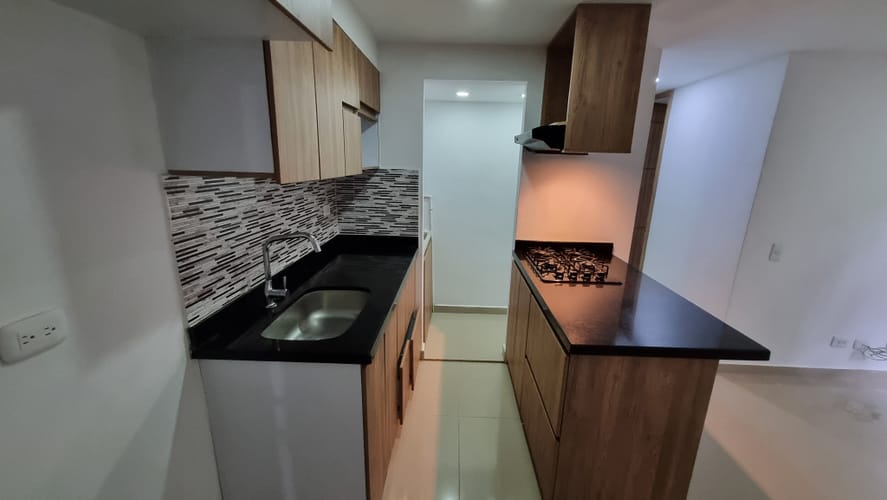 Apartamento de 2 alcobas en arriendo en La Tablaza, La Estrella, 58 m² · foto 3 de 12