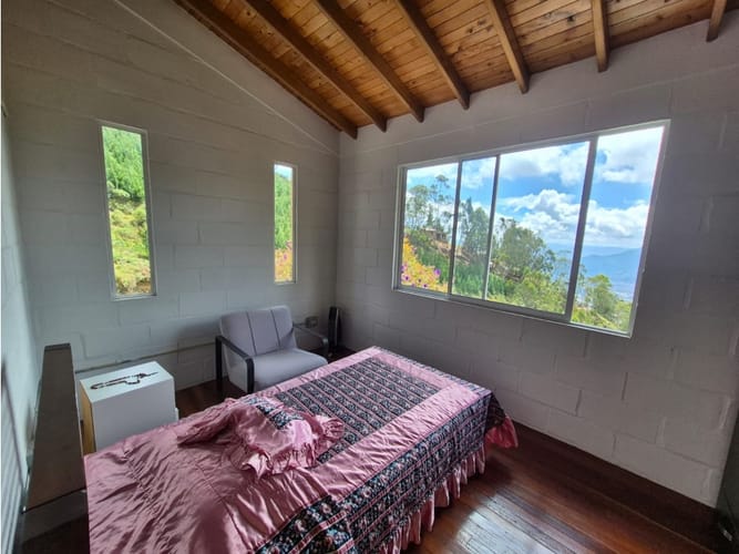 Finca en venta en San Felix, Bello, 234 m² · foto 10 de 24