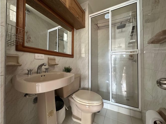 Apartamento de 1 alcoba en arriendo en Rodadero Sur, Santa Marta, 46 m² · foto 9 de 14