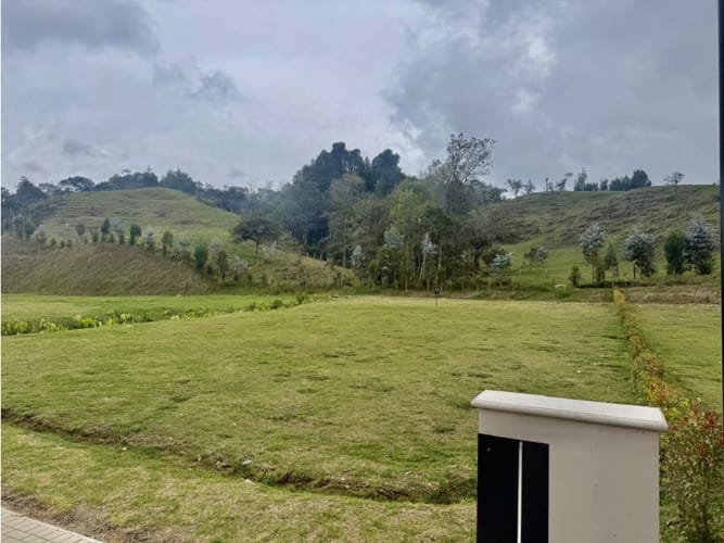 Lote en venta en Las Palmas, Envigado, 1260 m² · foto 3 de 14