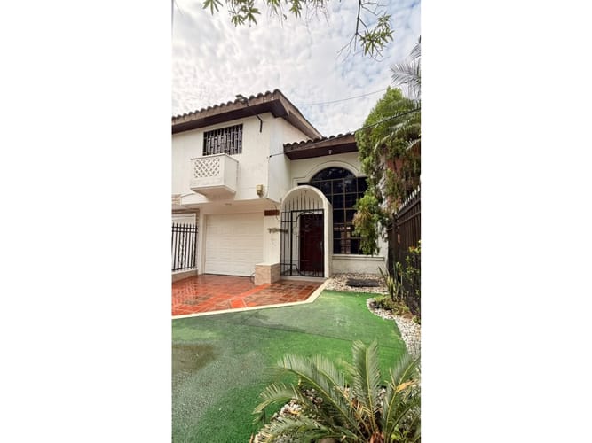Casa de 3 alcobas en venta en Altos De Riomar, Barranquilla, 156 m² · foto 3 de 24