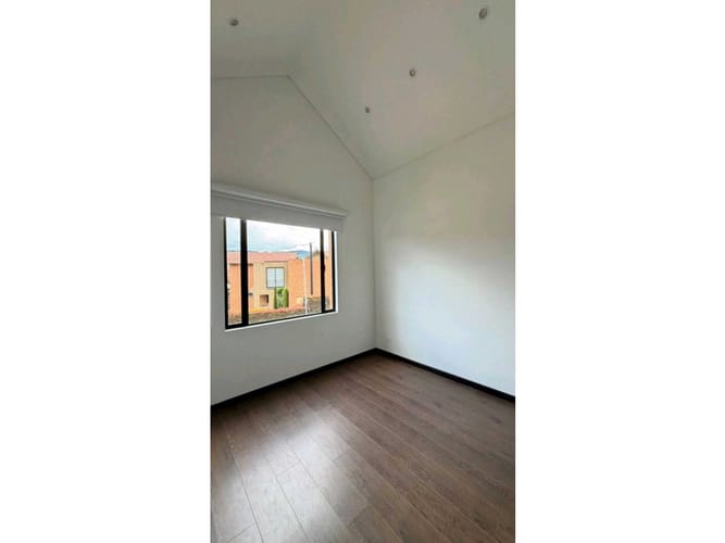 Casa de 3 alcobas en arriendo en Cr Hacienda Fontanar El Nogal, Chía, 154 m² · foto 7 de 17