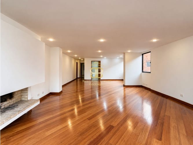 Apartamento de 3 alcobas en venta en Santa Paula, Bogotá, 164 m² · foto 8 de 20