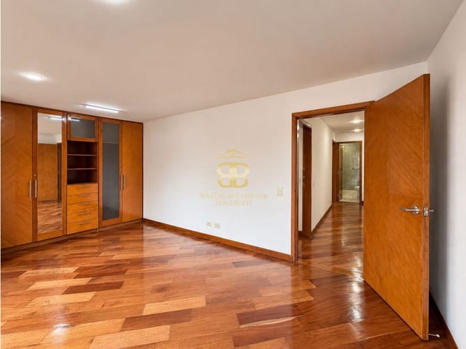 Apartamento de 3 alcobas en venta en Santa Paula, Bogotá, 164 m² · foto 11 de 20