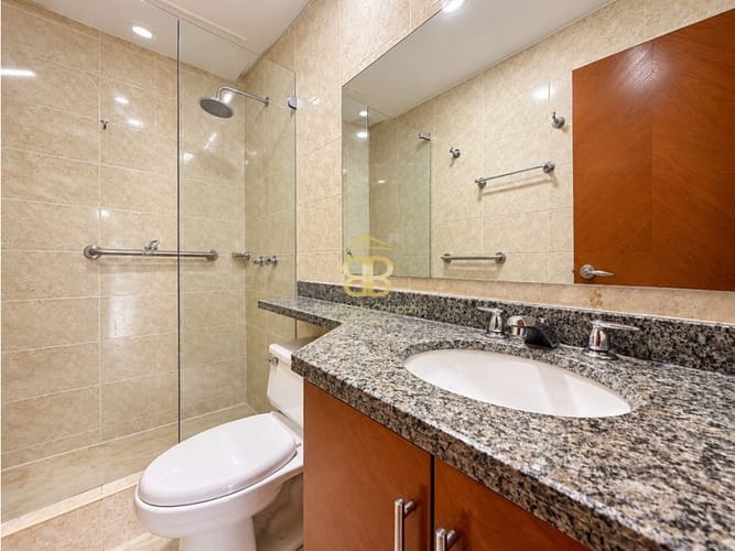 Apartamento de 3 alcobas en venta en Santa Paula, Bogotá, 164 m² · foto 13 de 20