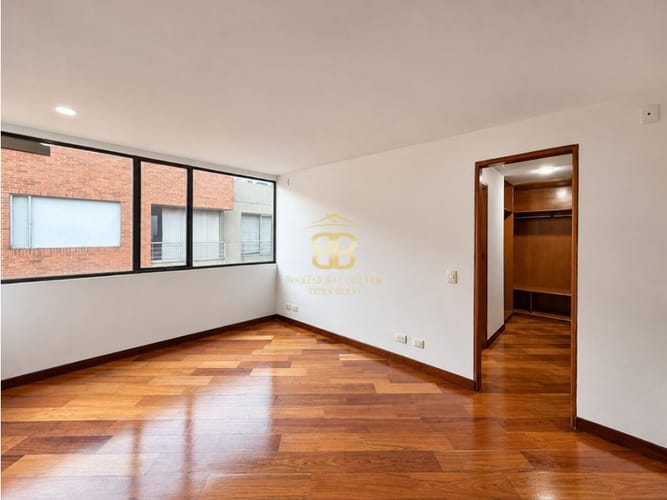 Apartamento de 3 alcobas en venta en Santa Paula, Bogotá, 164 m² · foto 14 de 20