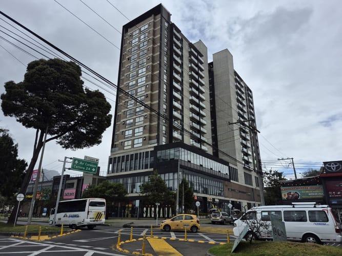 Apartaestudio en venta en Alcazares Norte, Bogotá, 40 m² · foto 1 de 23