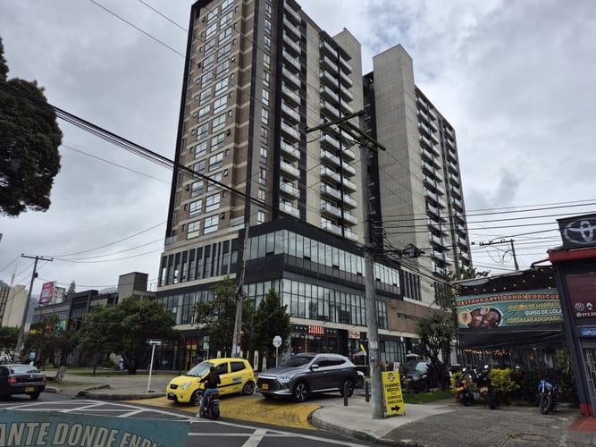 Apartaestudio en venta en Alcazares Norte, Bogotá, 40 m² · foto 22 de 23