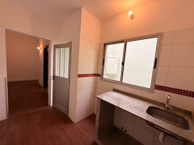 Alquiler Apartamento Interior 2 Dormitorios Con Patio Pocitos · Foto 1