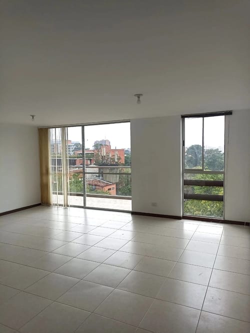 Apartamento de 3 alcobas en venta en Camino Verde, Envigado, 100 m² · foto 4 de 10
