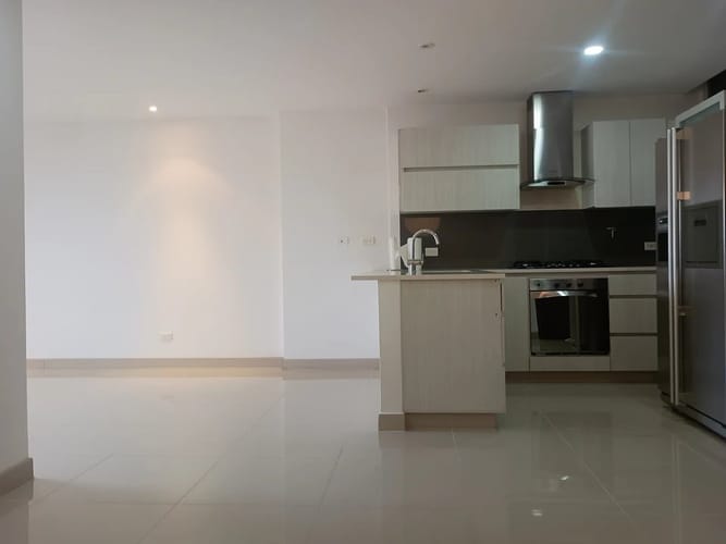 Apartamento de 2 alcobas en arriendo en Mont Juic, Envigado, 91 m² · foto 3 de 10