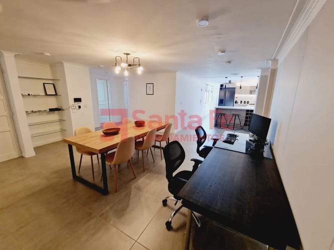 Apartamento de 2 alcobas en arriendo en Laureles, Medellín, 106 m² · foto 4 de 10