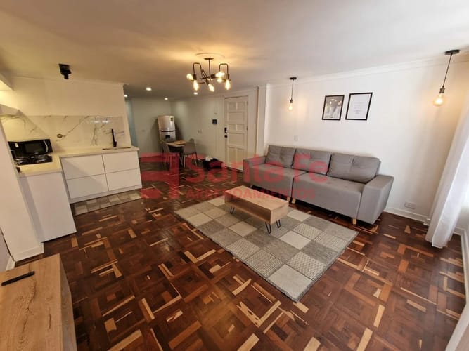 Apartamento de 2 alcobas en arriendo en Laureles, Medellín, 95 m² · foto 3 de 10