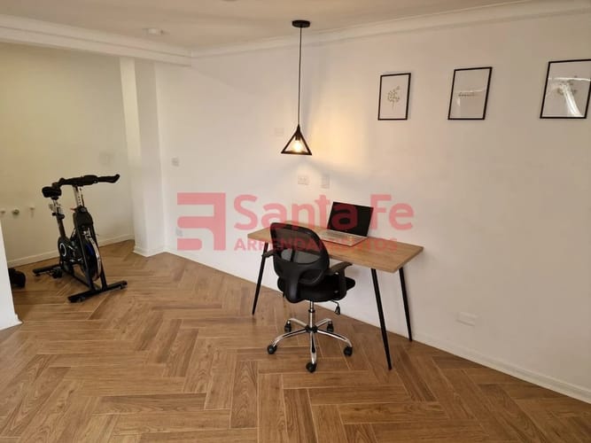 Apartamento de 2 alcobas en arriendo en Laureles, Medellín, 95 m² · foto 9 de 10