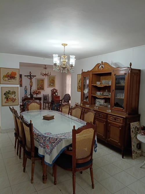 Casa de 4 alcobas en arriendo en Las Acacias, Medellín, 170 m² · foto 3 de 10