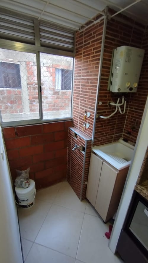 Apartamento de 2 alcobas en arriendo en La Ladera, Medellín, 58 m² · foto 6 de 6