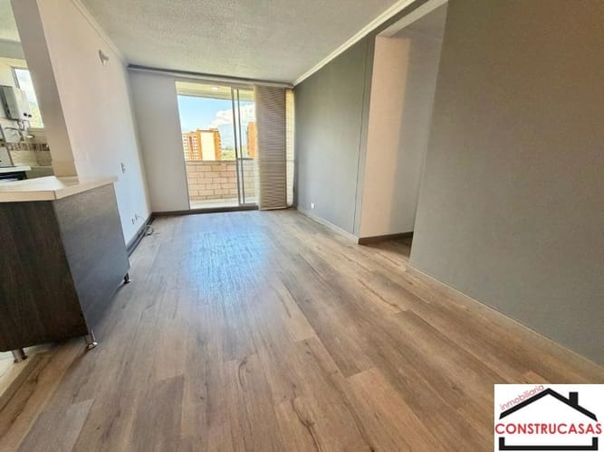 Apartamento de 3 alcobas en arriendo en Las Mercedes, Medellín, 75 m² · foto 2 de 16