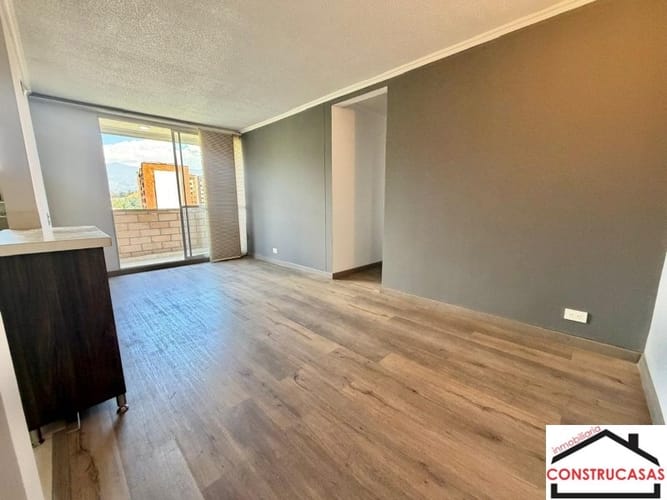 Apartamento de 3 alcobas en arriendo en Las Mercedes, Medellín, 75 m² · foto 3 de 16