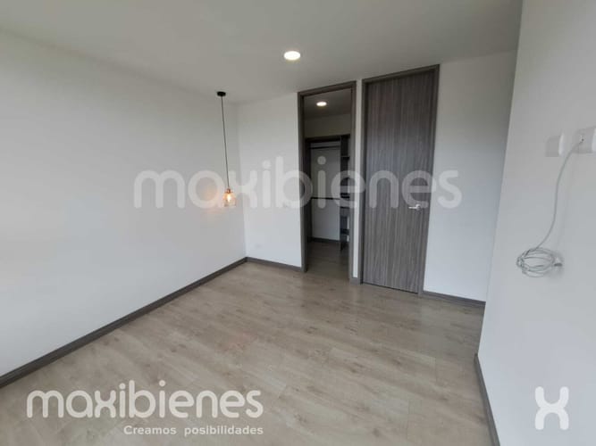 Apartamento de 3 alcobas en arriendo en Suramérica, Itagüí, 78 m² · foto 5 de 14