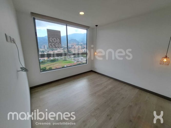 Apartamento de 3 alcobas en arriendo en Suramérica, Itagüí, 78 m² · foto 6 de 14