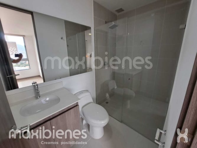 Apartamento de 3 alcobas en arriendo en Suramérica, Itagüí, 78 m² · foto 12 de 14